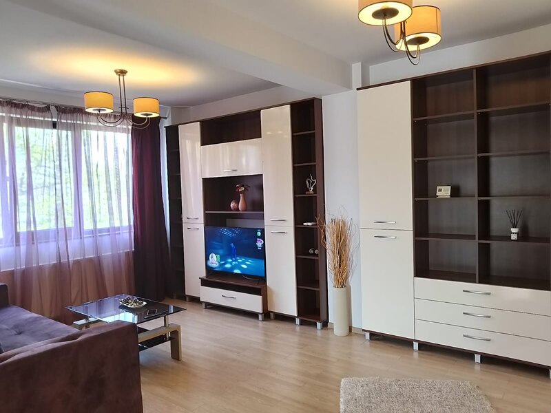 1 Mai Apartament Modern  Luminos bloc Tip Boutique